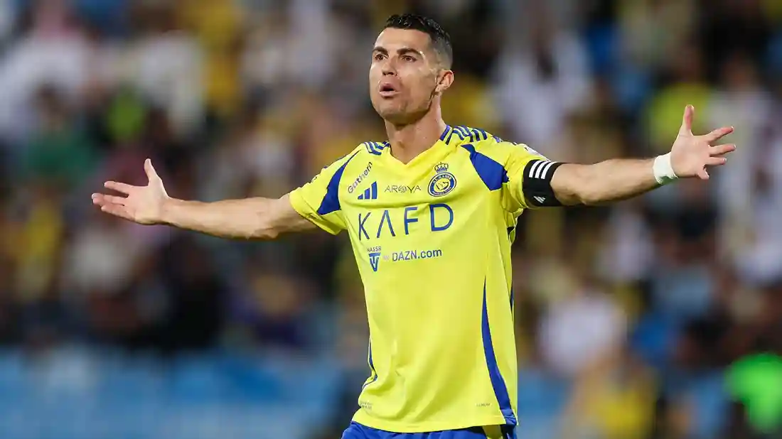 كريستيانو رونالدو يشعل النقاش بحديثه عن علاقته مع ميسي