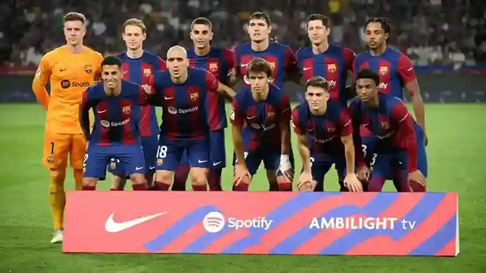 برشلونة يشعر بالقلق من مواجهة بنفيكا في دوري أبطال أوروبا.. الأرقام هي الفيصل!