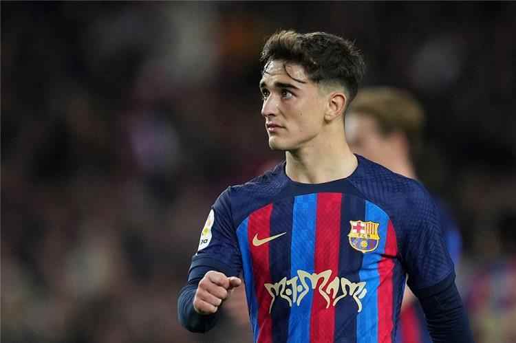 شرط جزائي مليار يورو: جافي يمدد عقده مع برشلونة
