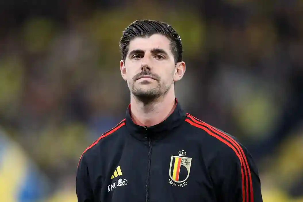 الباب مفتوح أمام عودة تيبو كورتوا إلى منتخب بلجيكا بعد إقالة المدرب