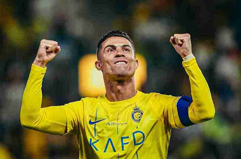 رونالدو يكشف عن سر تألق النصر أمام الوحدة