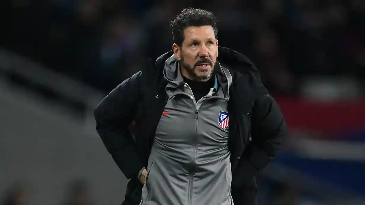 أتلتيكو مدريد يخطط لتعزيز صفوفه من خلال التعاقد مع مهاجم فريق ليفربول