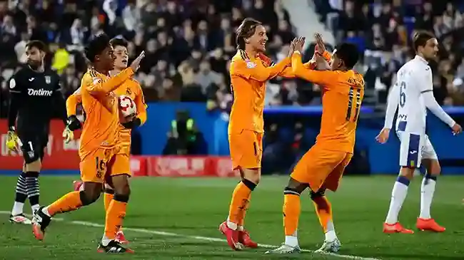 ريال مدريد يحقق انتصارًا ثمينًا على ريال سوسيداد في كأس الملك