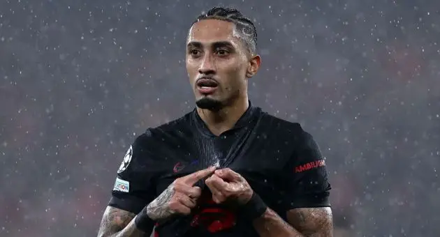 برشلونة يخطط لتقديم عرض جديد لرافينيا من أجل تمديد عقده