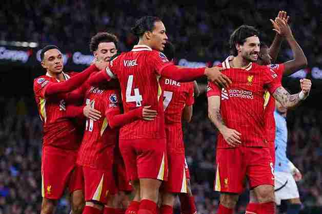 ليفربول يزيد من معاناة مانشستر سيتي بفوزه بثنائية في الدوري