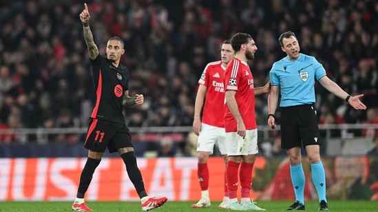 موعد مباراة برشلونة وبنفيكا يلا شوت اليوم الثلاثاء 11-03-2025 في دوري أبطال أوروبا