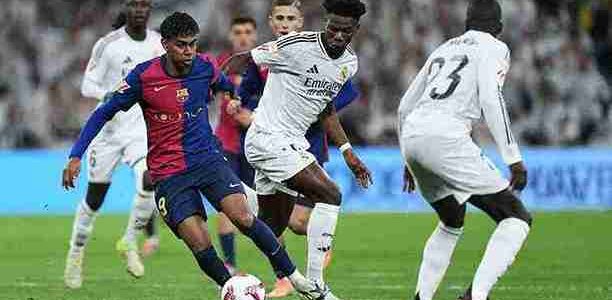 برشلونة يتقدم على ريال مدريد قبل مواجهة نهائي كأس الملك