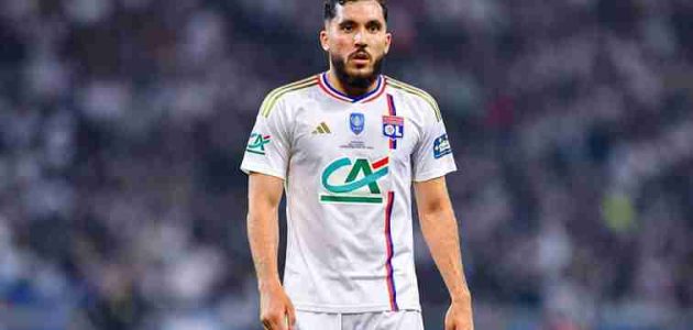 بوروسيا دورتموند يعيد فتح ملف التعاقد مع ريان شرقي