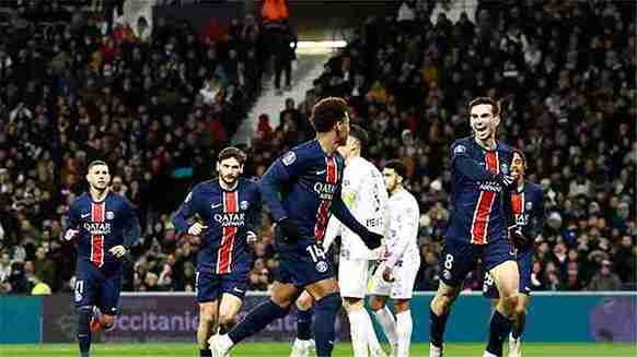 باريس سان جيرمان يضع تركيزه الكامل على تحقيق لقب الدوري الفرنسي هذا الموسم
