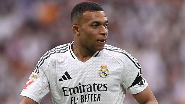 وضع مبابي بشأن مشاركته في مباراة ريال مدريد وباتشوكا
