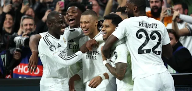 تقرير: ريال مدريد منفتح على بيع ثلاثة نجوم إذا وصل عرض مناسب